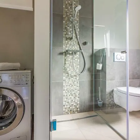 Bellavista شقة بولا