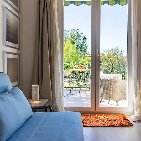 Apartament Bellavista *