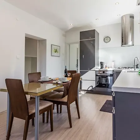 Apartament Bellavista